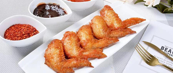 餐饮市场红海一片，她为何能八家门店同时盈利，机遇面前彰显魄力