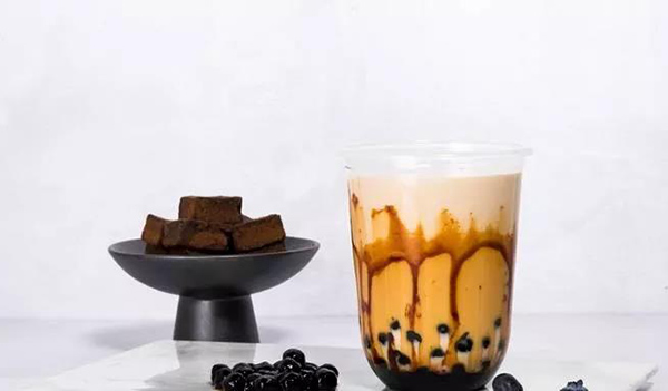 如何让饮品成为店面盈利的主力军，而不是套餐的附属品